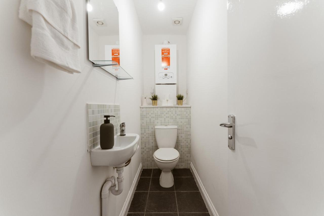 Mile End Rooms 57A Londra Exterior foto