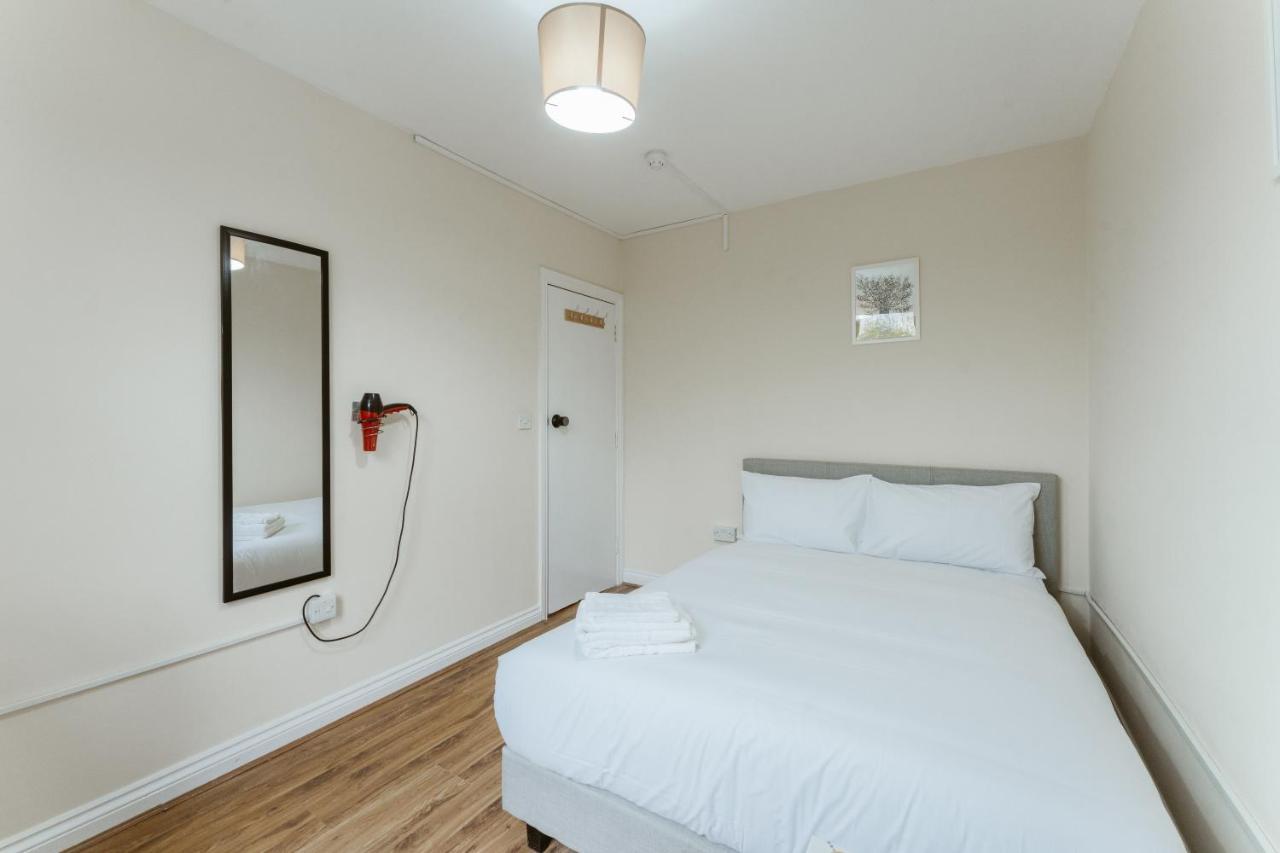 Mile End Rooms 57A Londra Exterior foto