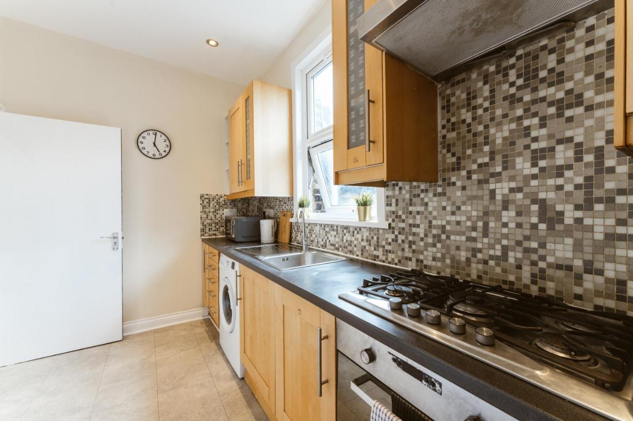 Mile End Rooms 57A Londra Exterior foto
