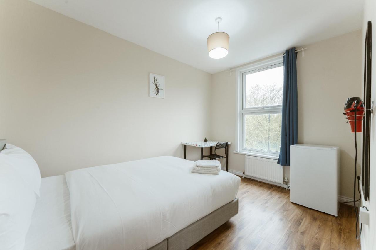 Mile End Rooms 57A Londra Exterior foto