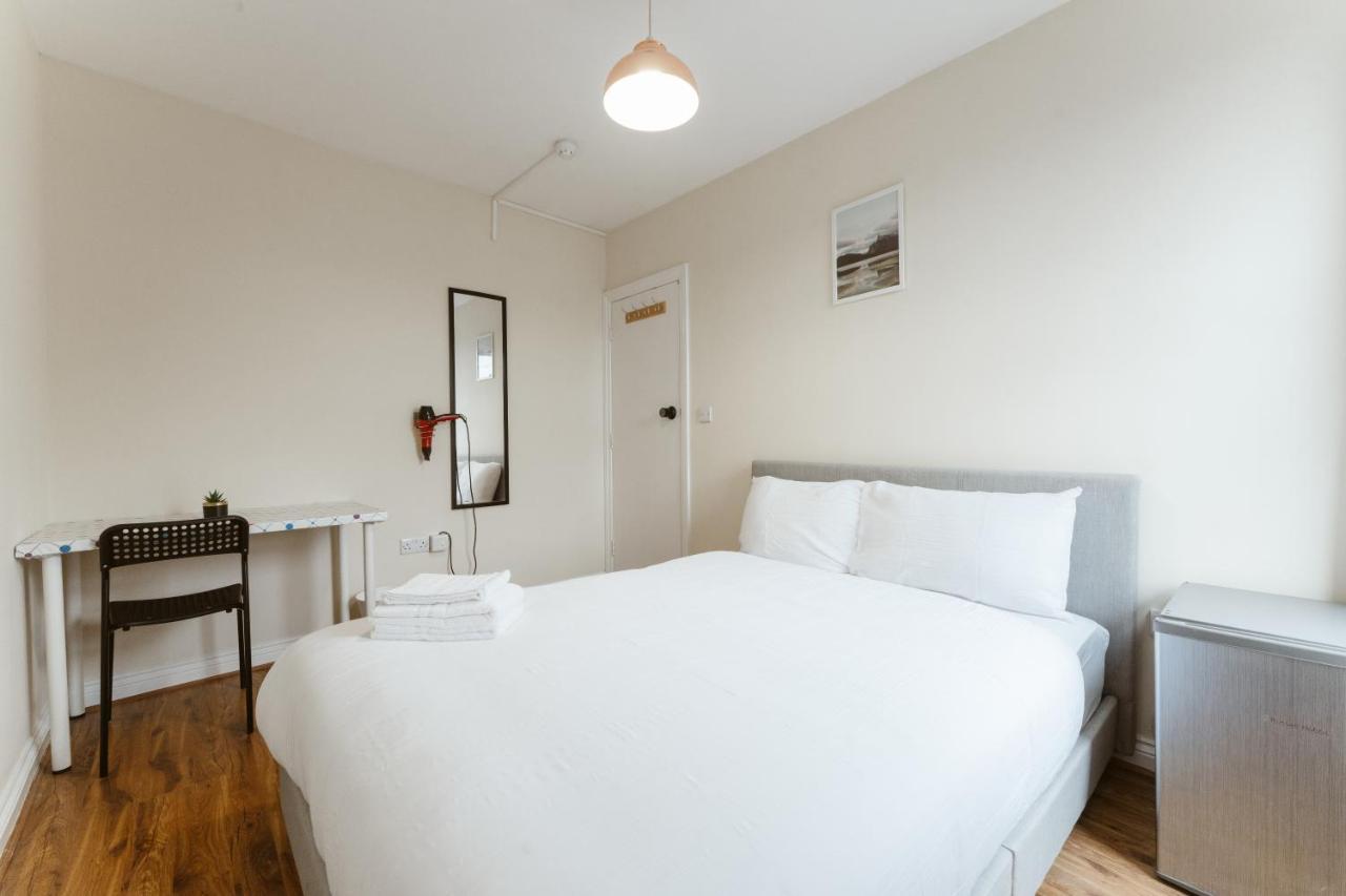 Mile End Rooms 57A Londra Exterior foto